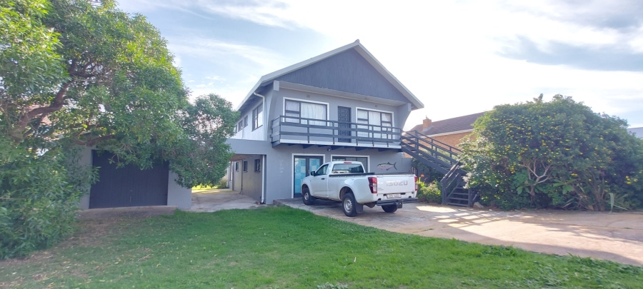 6 Bedroom Property for Sale in Gouritsmond Western Cape